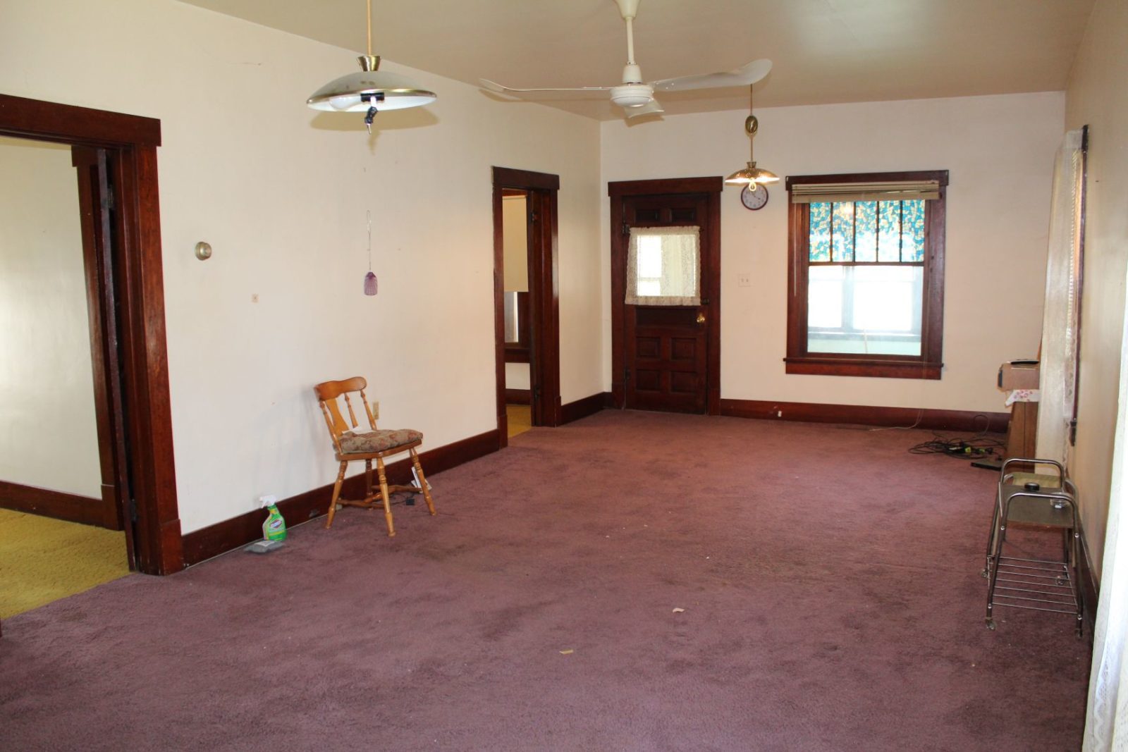 466 N. Oak, Ainsworth, NE.