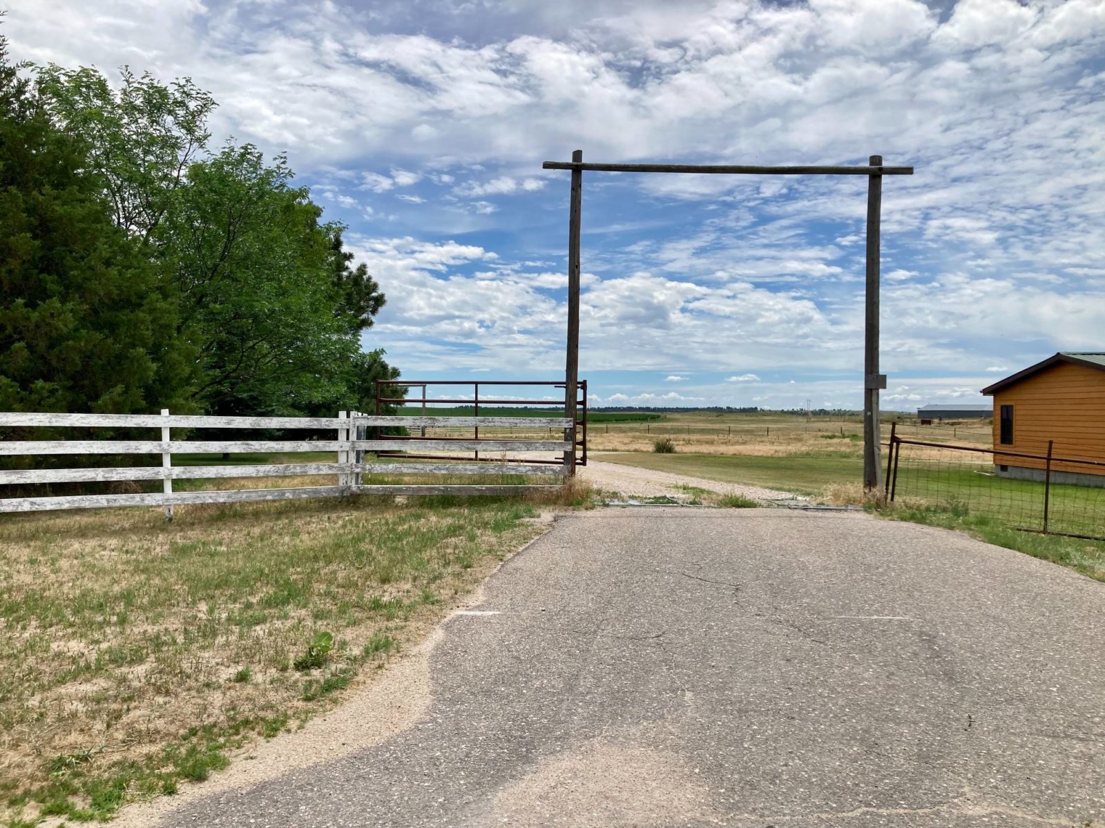 Nebraska Acreage for sale with home - 91.59 Acres, Valentine, Nebraska