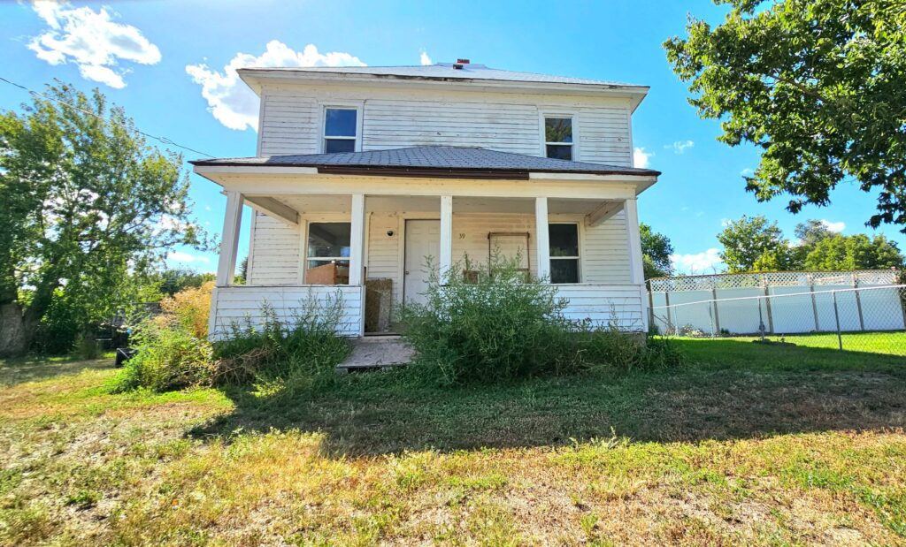 39 Court Ave. - Chappell, NE homes for sale