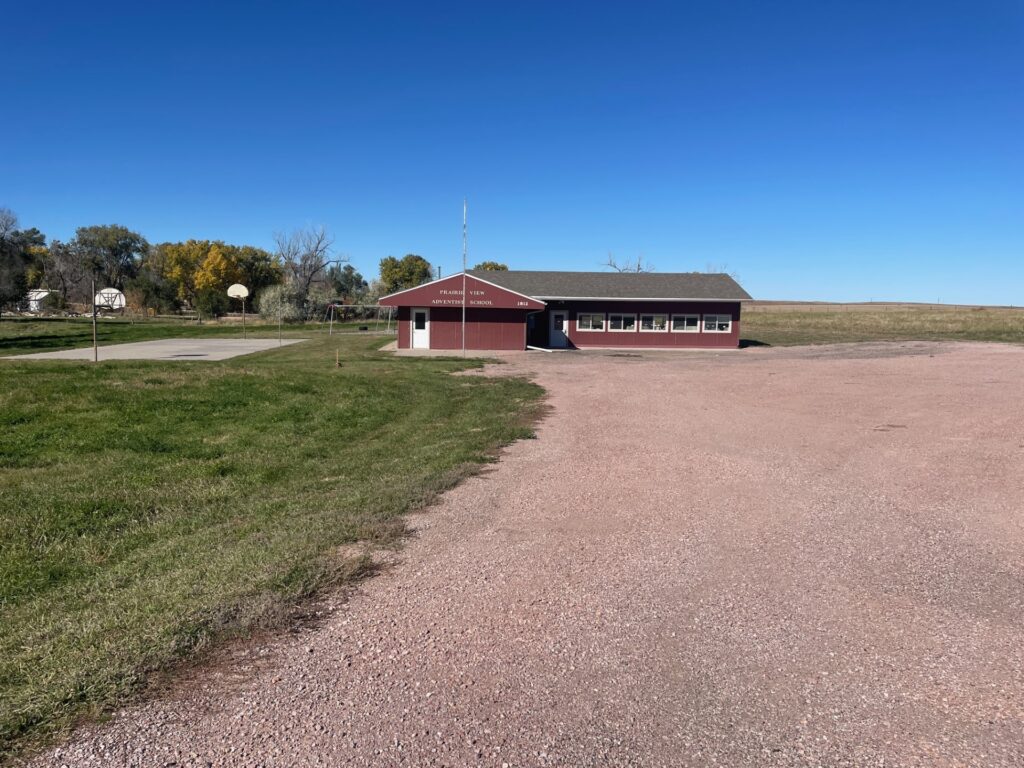 1812 West Hwy 20 - Commercial or residential property for sale Chadron, NE