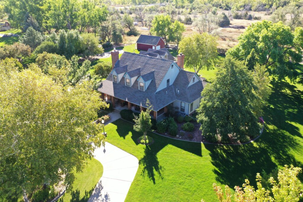 2710 W. Leota St.-North Platte, Nebraska acreage for sale with home