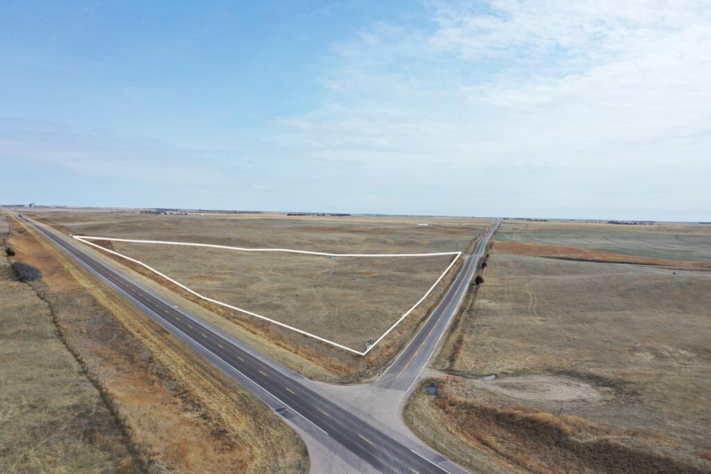 13 Acres, Lincoln County - Lincoln County Acreage - land for sale Lincoln County, NE