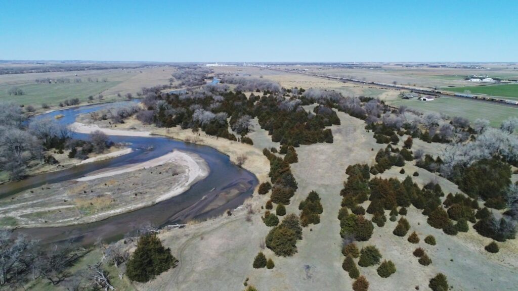 Gothenburg Platte River Hideout, Nebraska Hunting property for sale.